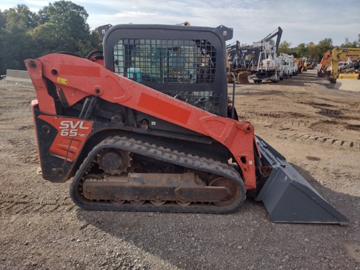 kubota-svl65-image-3