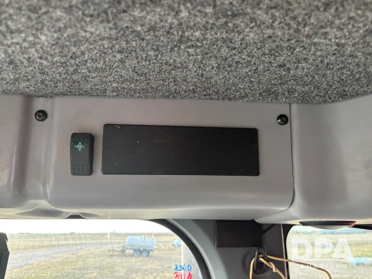 2017-unit-500-image-104