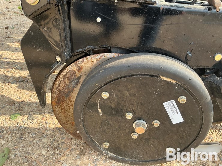 great-plains-2520f-image-19