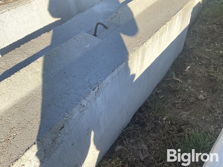 concrete-stackable-blocks-image-11