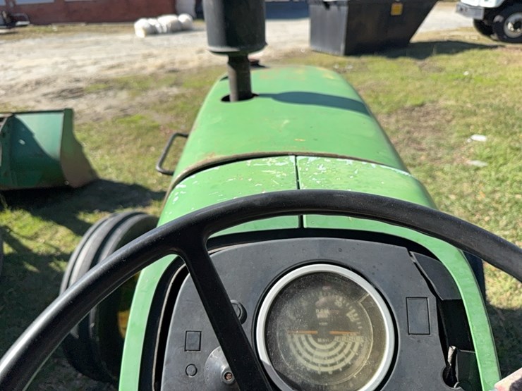 john-deere-2155-image-26