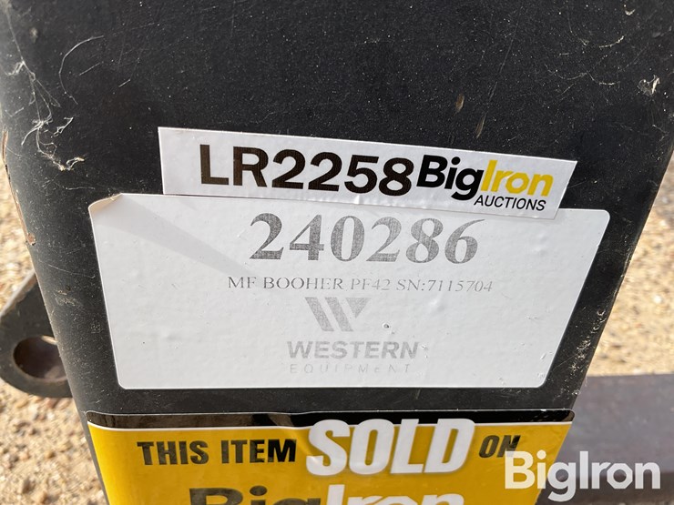 2015-massey-ferguson-pf42-fork-lift-attachment-image-17