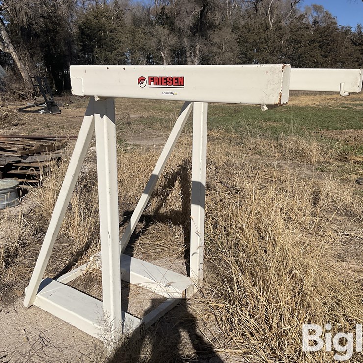 Friesen Bulk Bag Tender