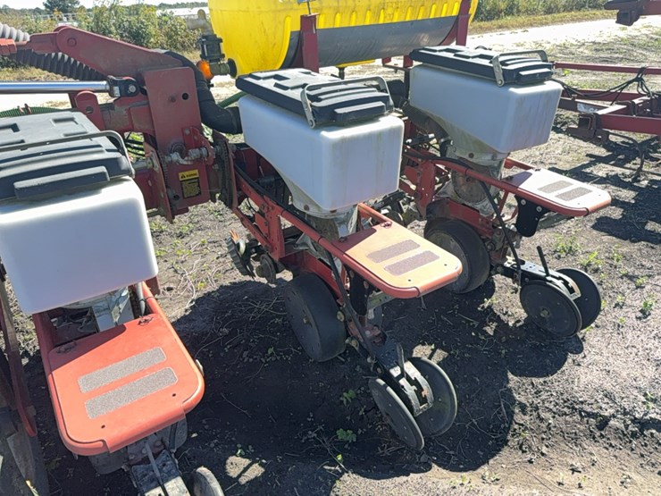 agco-white-8700-image-14