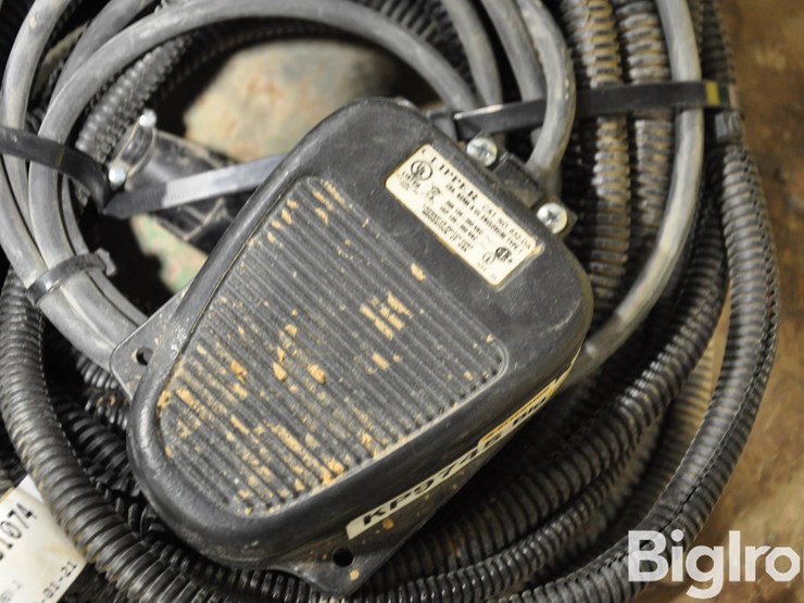 linemaster-clipper-foot-switch-image-2