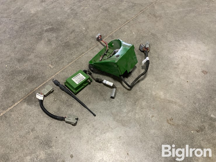 john-deere-starfire-rtk-radio-image-7