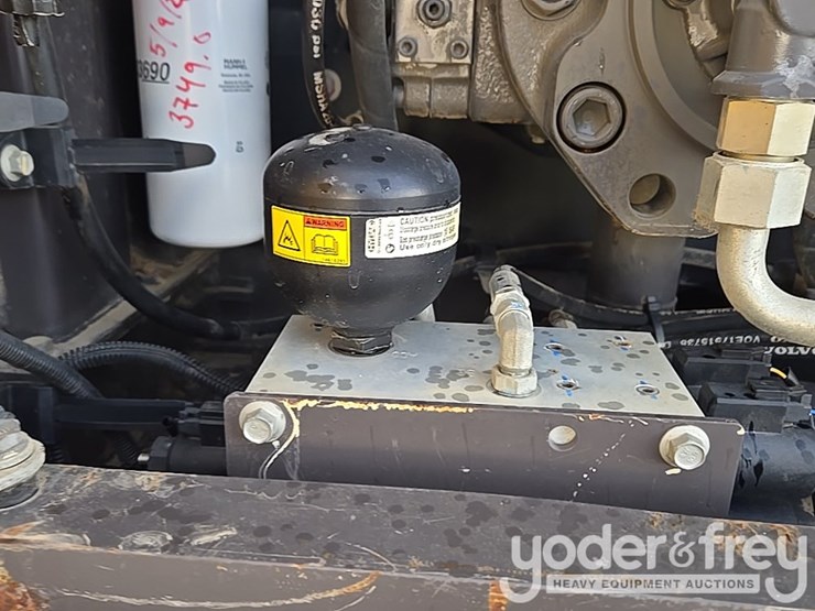 2019-volvo-ec200el-image-85