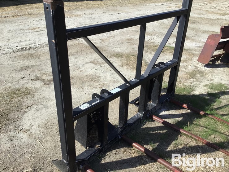 quick-attach-bale-spear-image-12