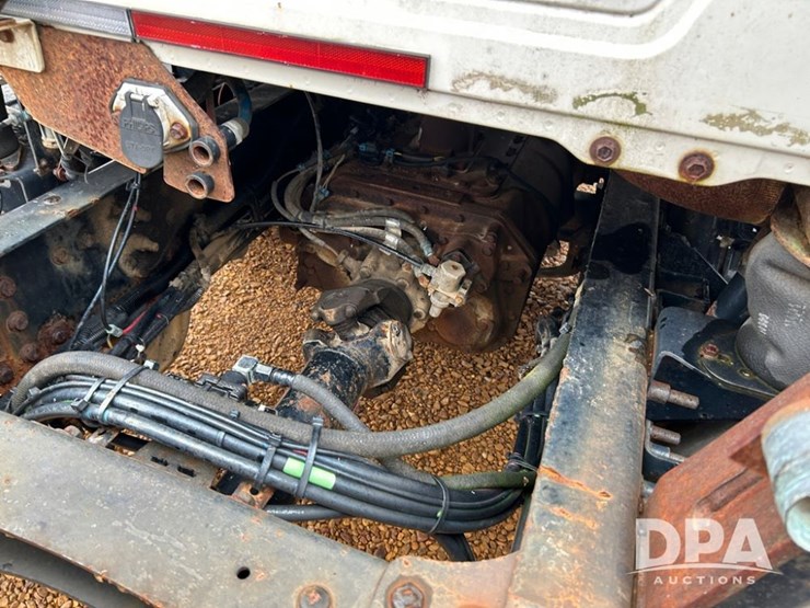 2006-mack-cxn613-vision-liquid-tender-truck-(pz14209,-unit-27926)-image-8