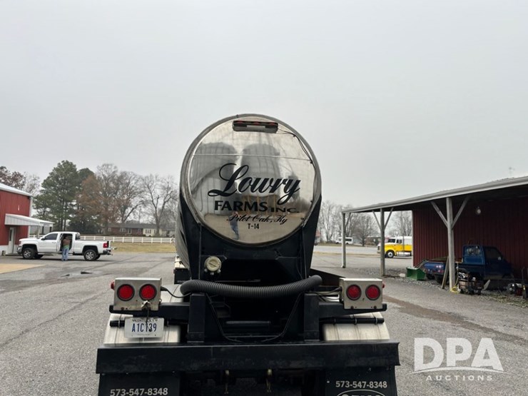 1982-trailmobile-trailer-image-8