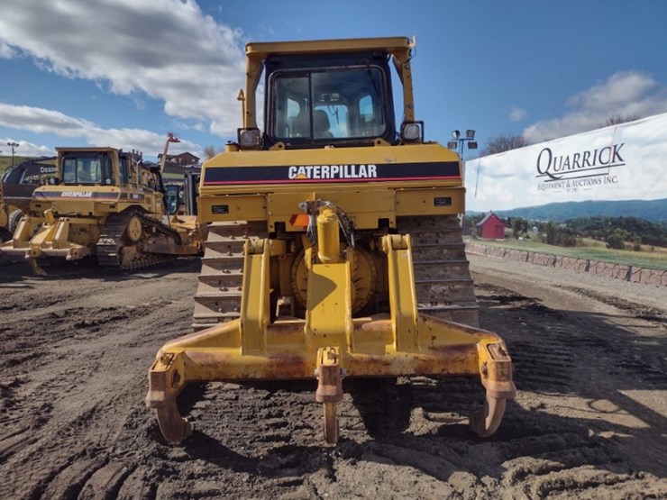 2004-caterpillar-d6r-xl-image-4