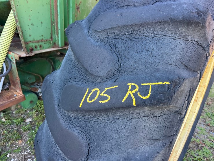 john-deere-4230-image-8