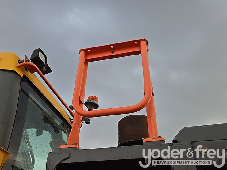 2019-volvo-ec200el-image-110