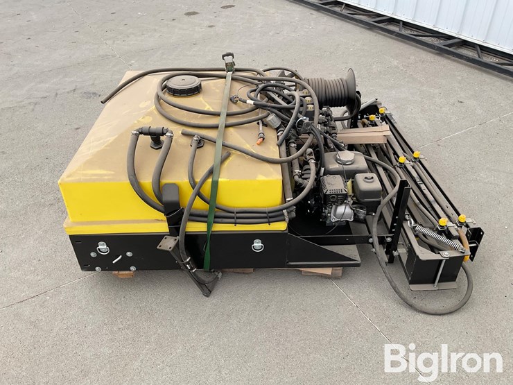 f/s-20’-utv-sprayer-image-8