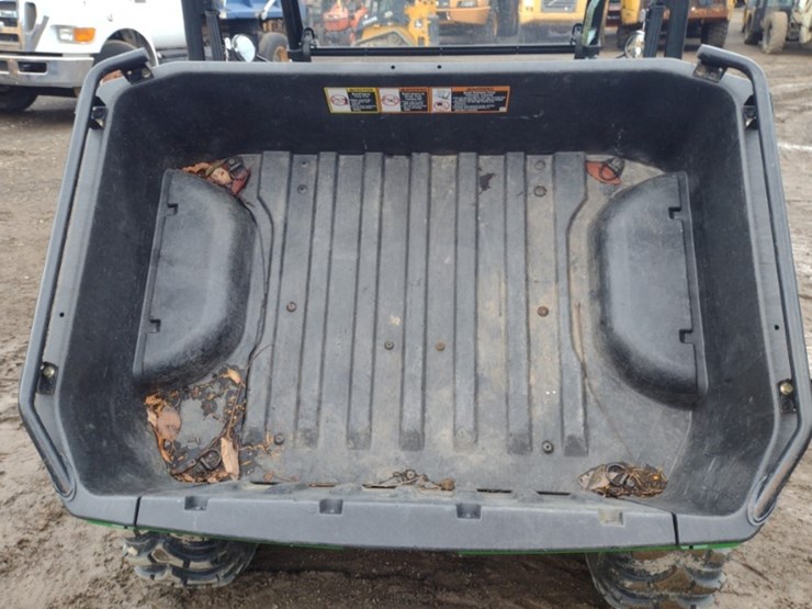 john-deere-gator-image-19