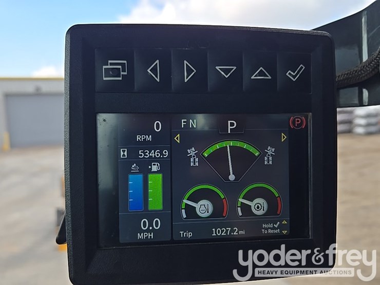 2017-deere-872g-image-159