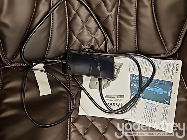 unused-massage-chair-(osaki)-image-12