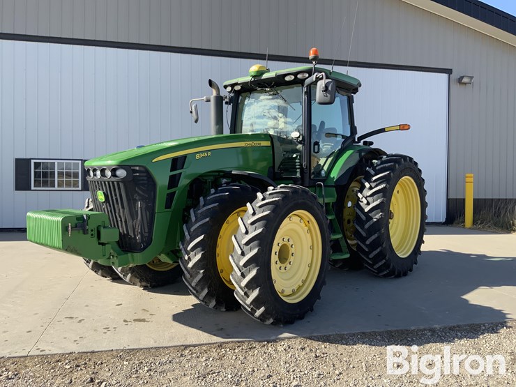 2011-john-deere-8345r-image-1