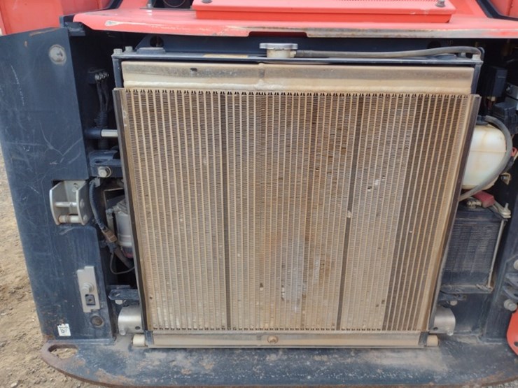 kubota-svl75-2-image-36