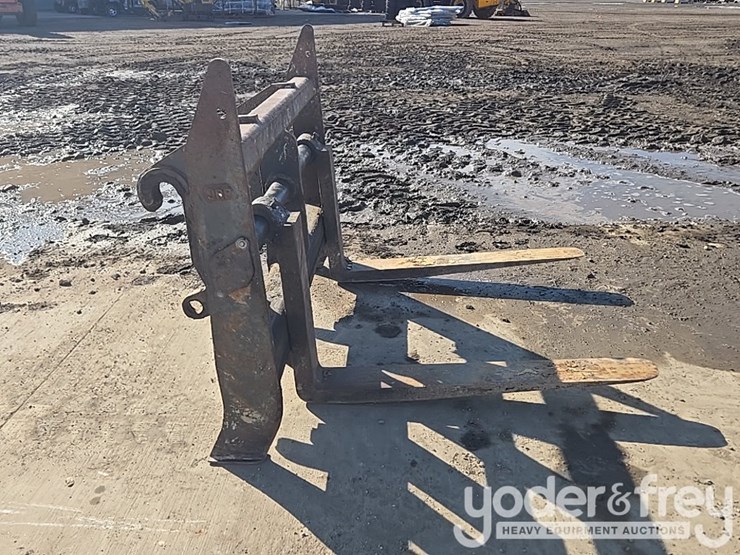 komatsu-wa200-8-image-5