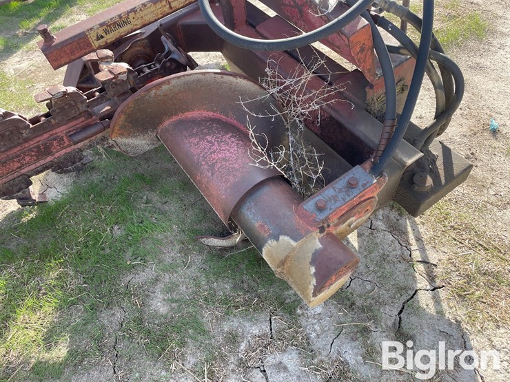 quick-attach-trencher-image-11