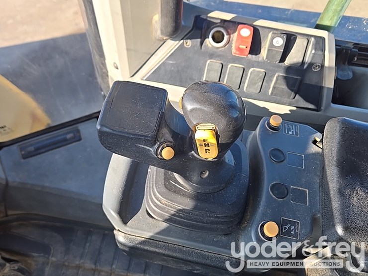 2016-caterpillar-950m-image-112