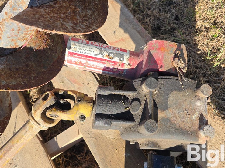 3-pt-post-hole-auger-image-5