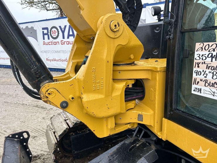 2021-caterpillar-308-image-26