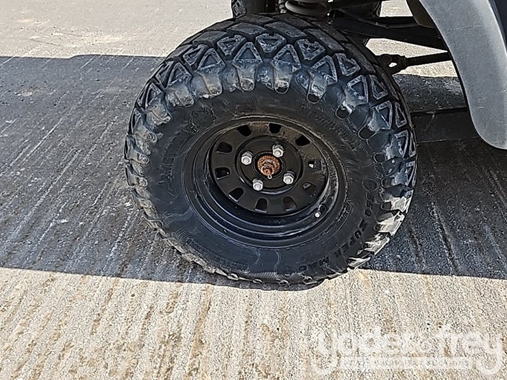 2019-club-car-carryall-1700-image-16