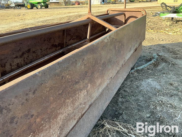 steel-bottomless-feed-bunks-image-13