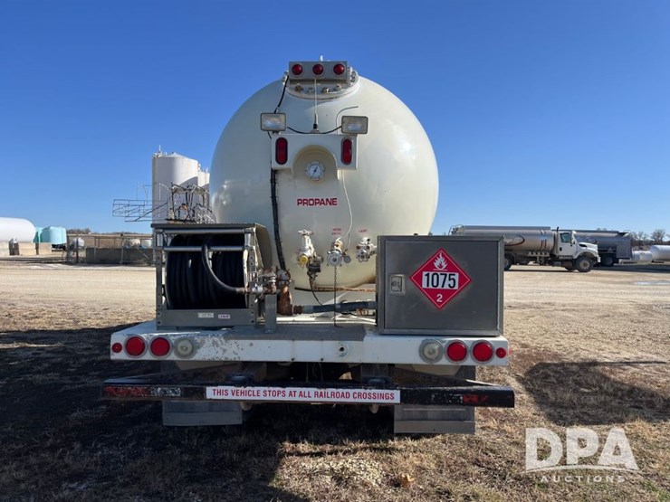 2011-ihc-4400-durastar-lp-truck-(jn3390,-unit-489)-image-8