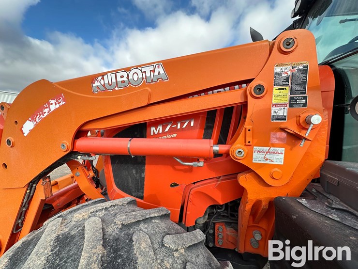 2017-kubota-m7-171-premium-image-9