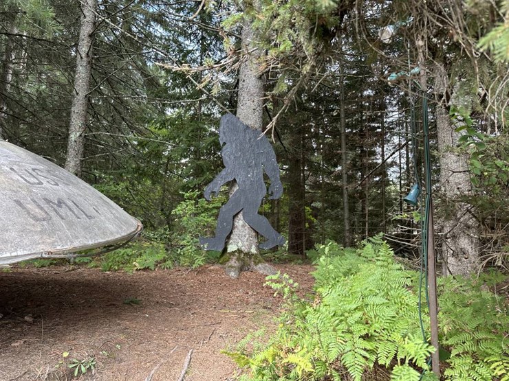 #100-•-waterfront-pub-with-4-bed/2-bath-apartment-image-120