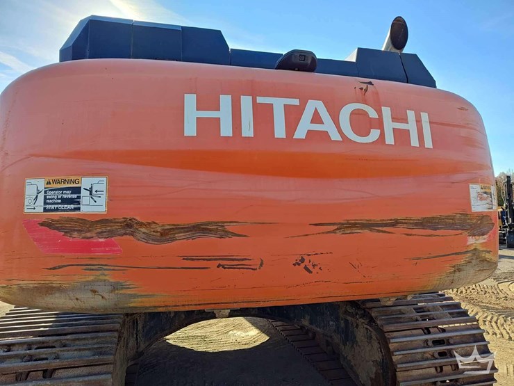 2019-hitachi-zx300-lc-image-31