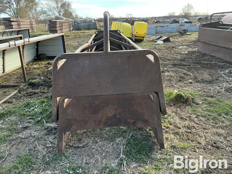 steel-bottomless-feed-bunks-image-6