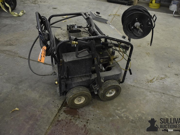 mi-t-m-hot-water-pressure-washer-image-4