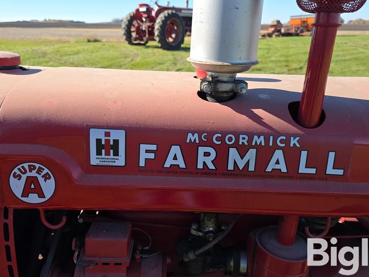 1948-farmall-super-a-2wd-tractor-image-16
