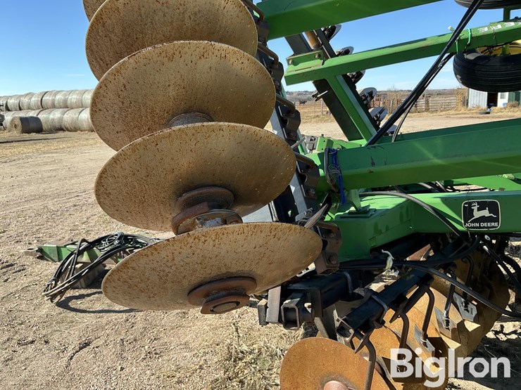 john-deere-630-image-18