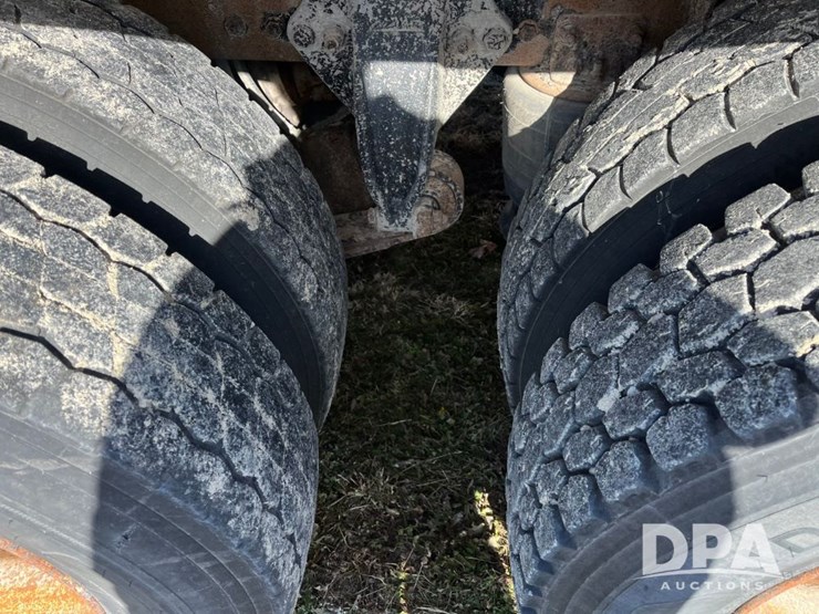 2007-freightliner-petroleum-truck-(jn3391,-unit-2373)-image-27