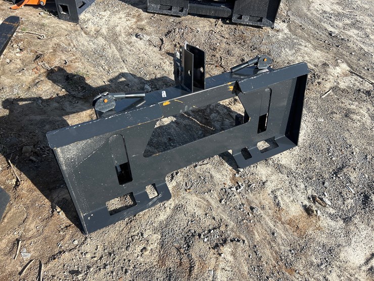 #45-•-skid-steer-to-3pt-quick-hitch-adapter-image-2