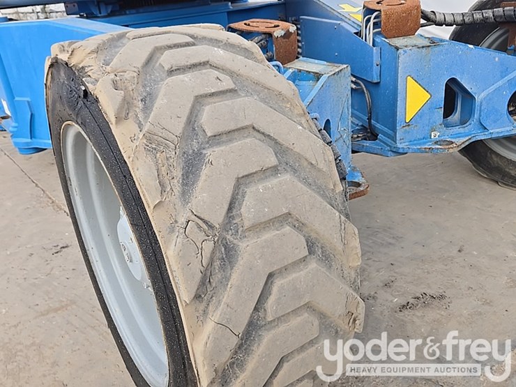 2015-genie-zx-135-image-74