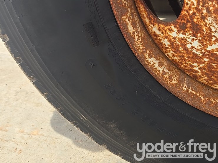 2015-international-4300-sba-image-25