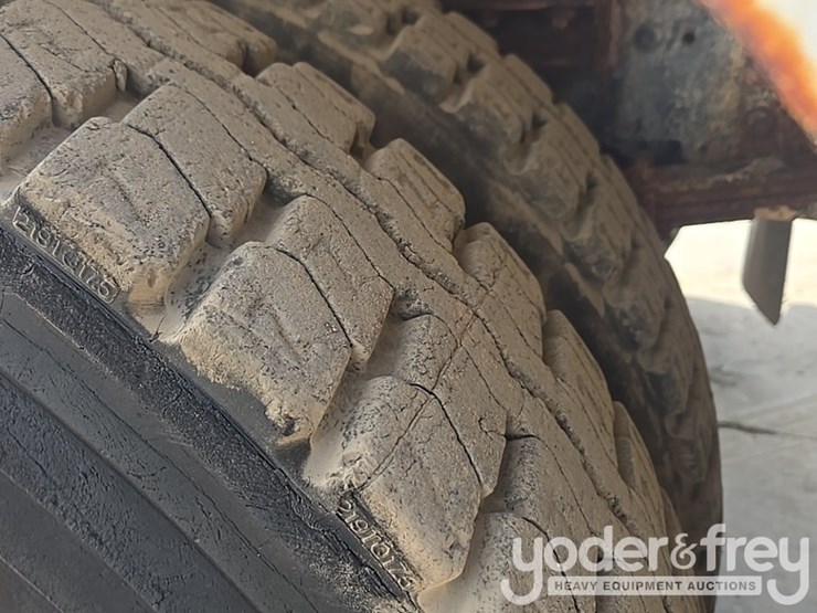 2015-international-4300-sba-image-29