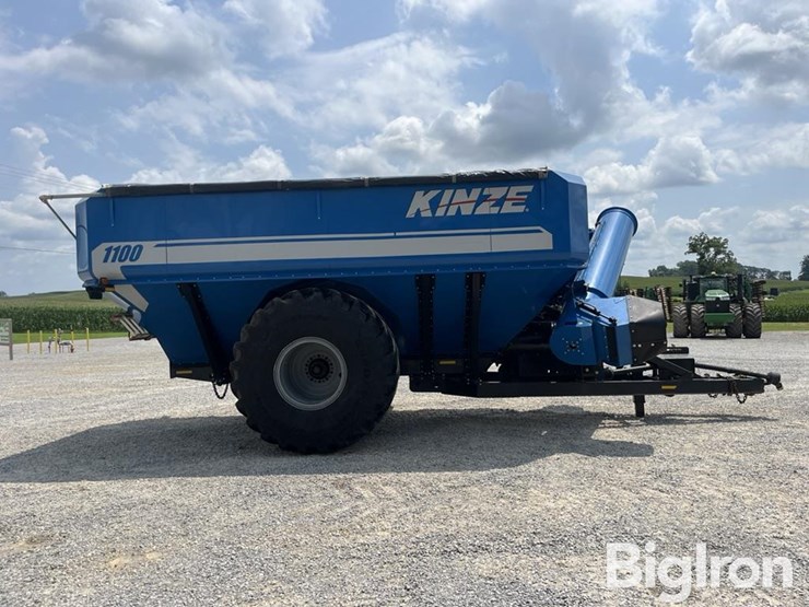 2014-kinze-1100-image-4