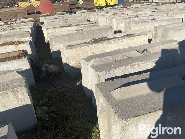 concrete-stackable-blocks-image-7