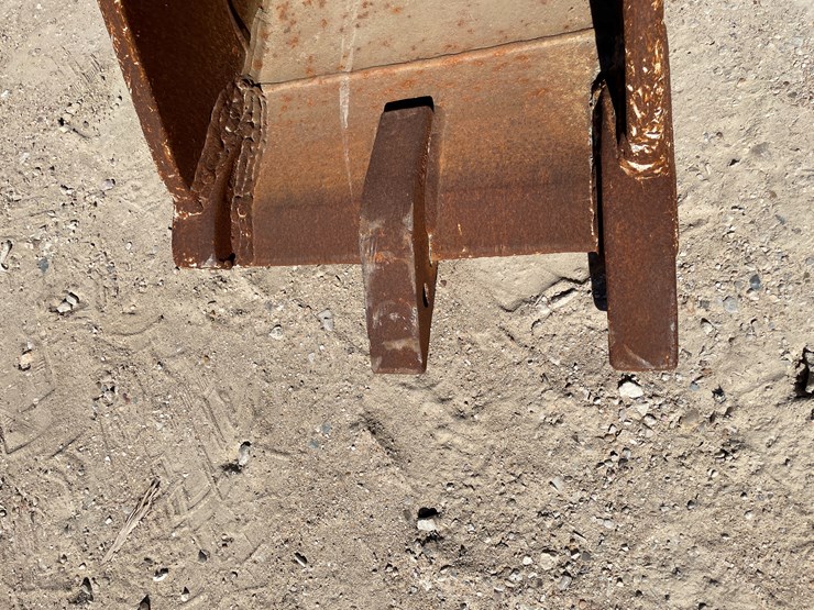 #6346-•-gannon-excavator-bucket-image-8