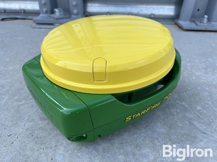 john-deere-7000-image-5