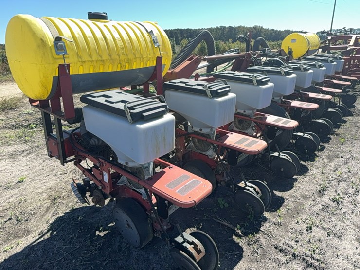 agco-white-8700-image-5