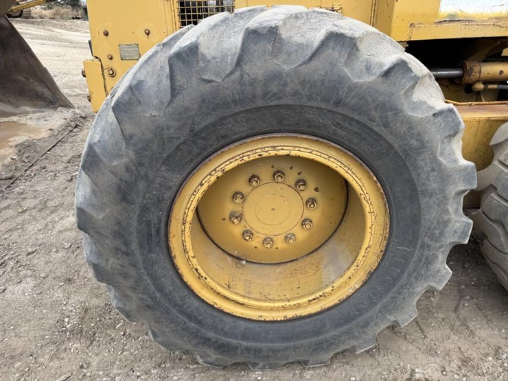 1974-caterpillar-140g-image-65