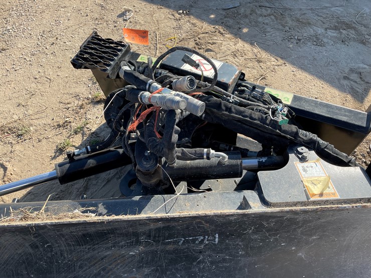 #6330-•-cat-6-way-angling-blade-(#33168)-image-9